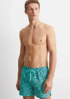 Badeshorts aus recyceltem Material