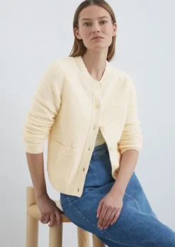 Bouclé-Cardigan slim aus softem Organic Cotton-Mix