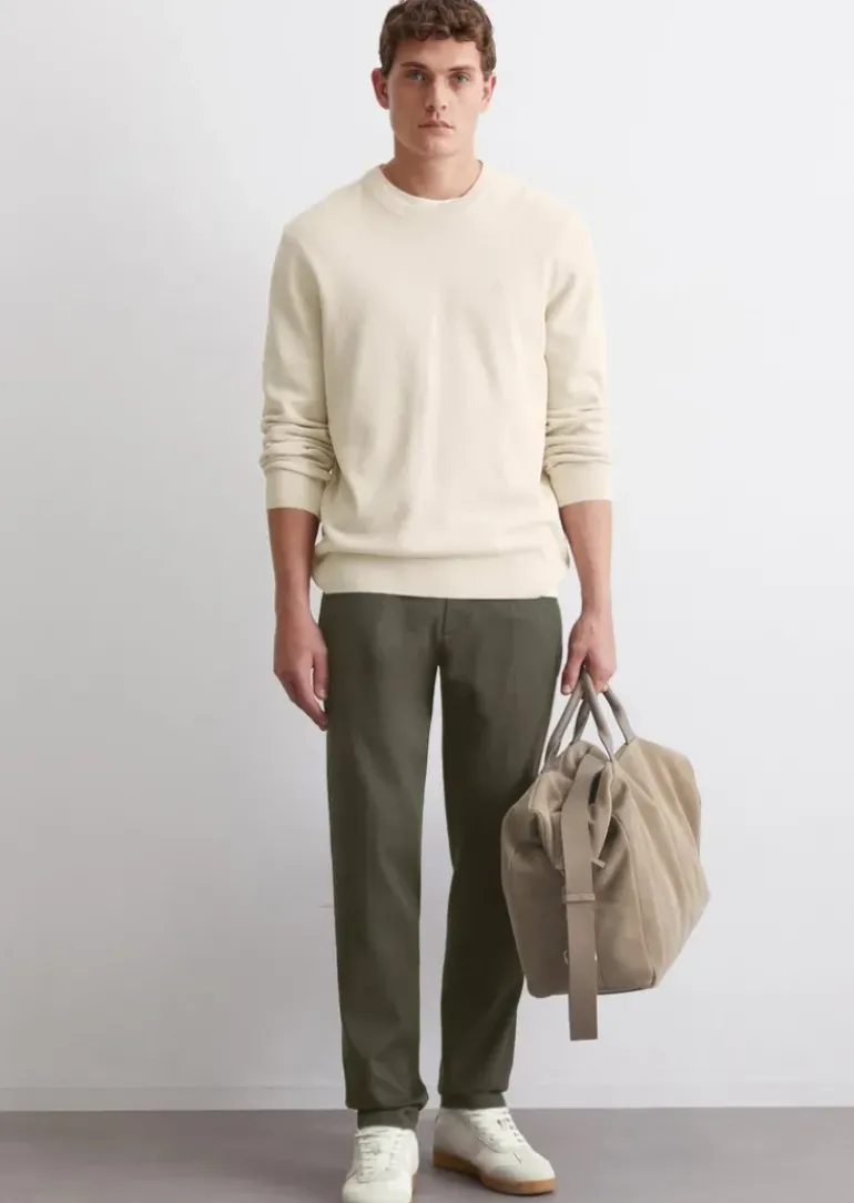 Chino Model Stig shaped aus Bio-Baumwoll-Lyocell-Mix