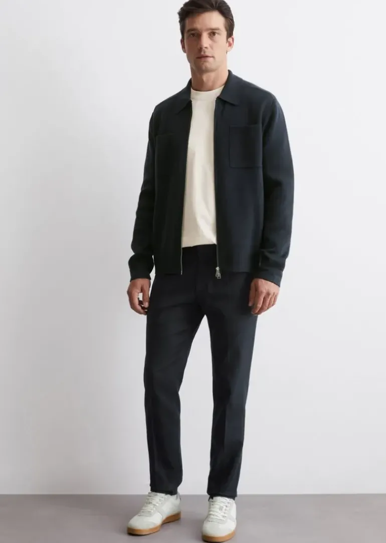Chino Model Stig shaped aus Bio-Baumwoll-Lyocell-Mix