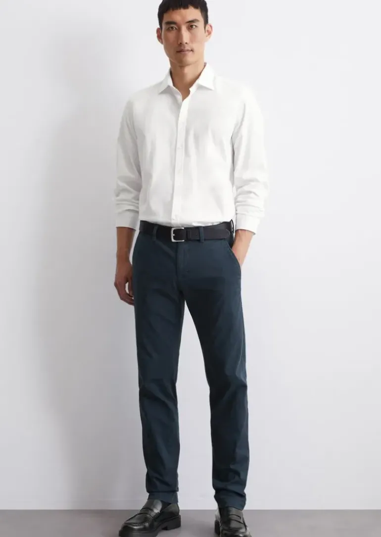 Chino Model Stig shaped aus Bio-Baumwoll-Mix