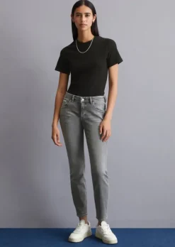 Jeans Model Alva slim cropped aus stretchigem Organic Cotton-Mix