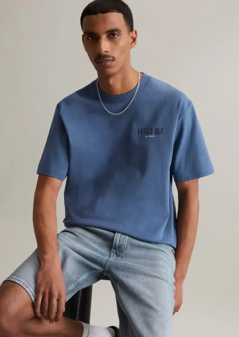 T-Shirt relaxed mit markantem Rückenprint