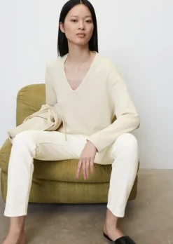 V-Neck-Feinstrick-Pullover aus Organic Cotton-Viskose-Leinen-Mix